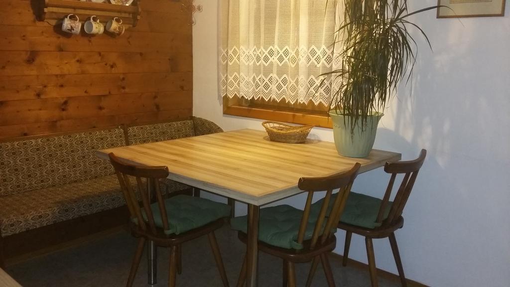 Ferienwohnung Waldhaeusl ザンクト・マルティン・バイ・ローファー エクステリア 写真