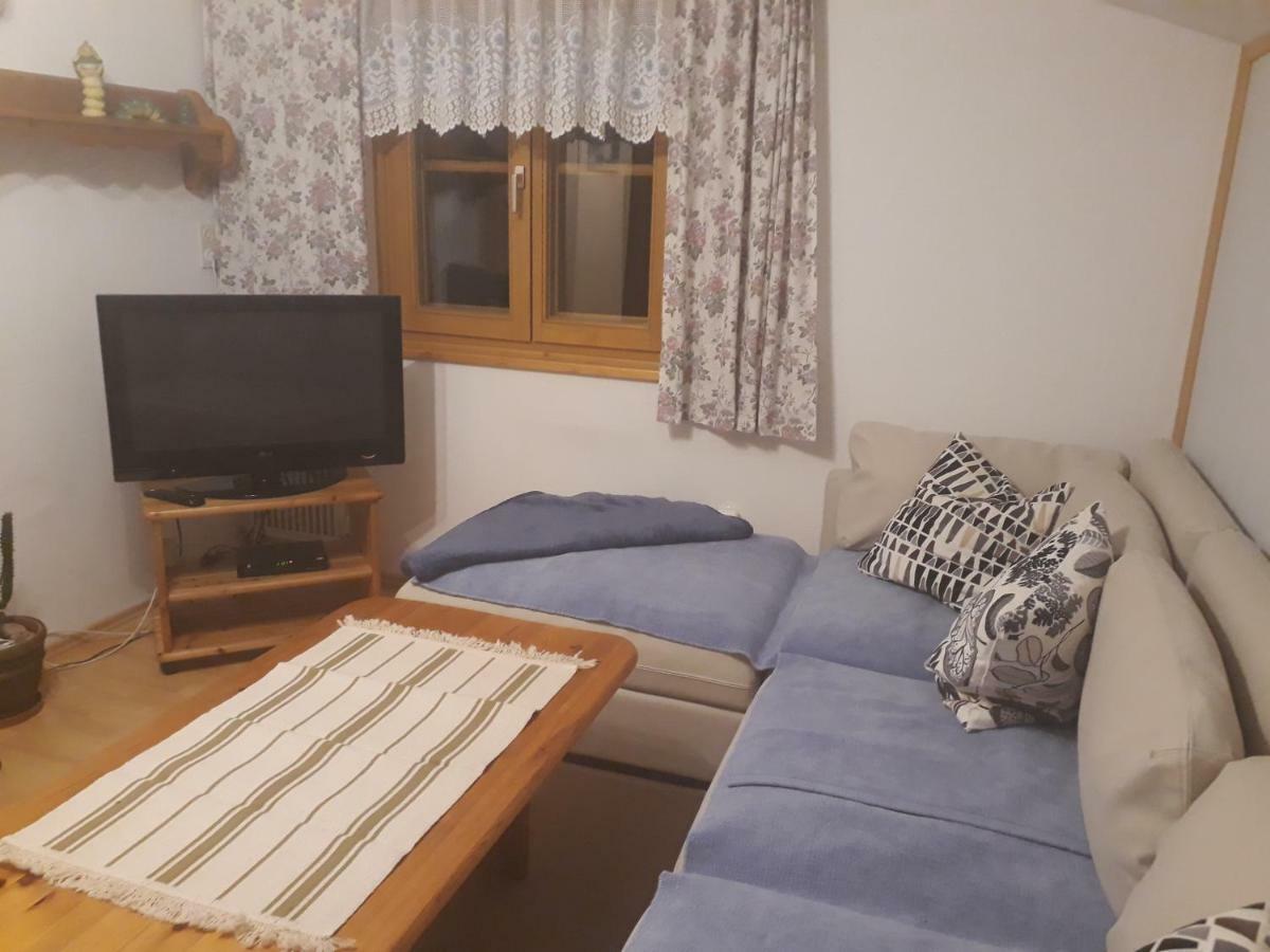 Ferienwohnung Waldhaeusl ザンクト・マルティン・バイ・ローファー エクステリア 写真